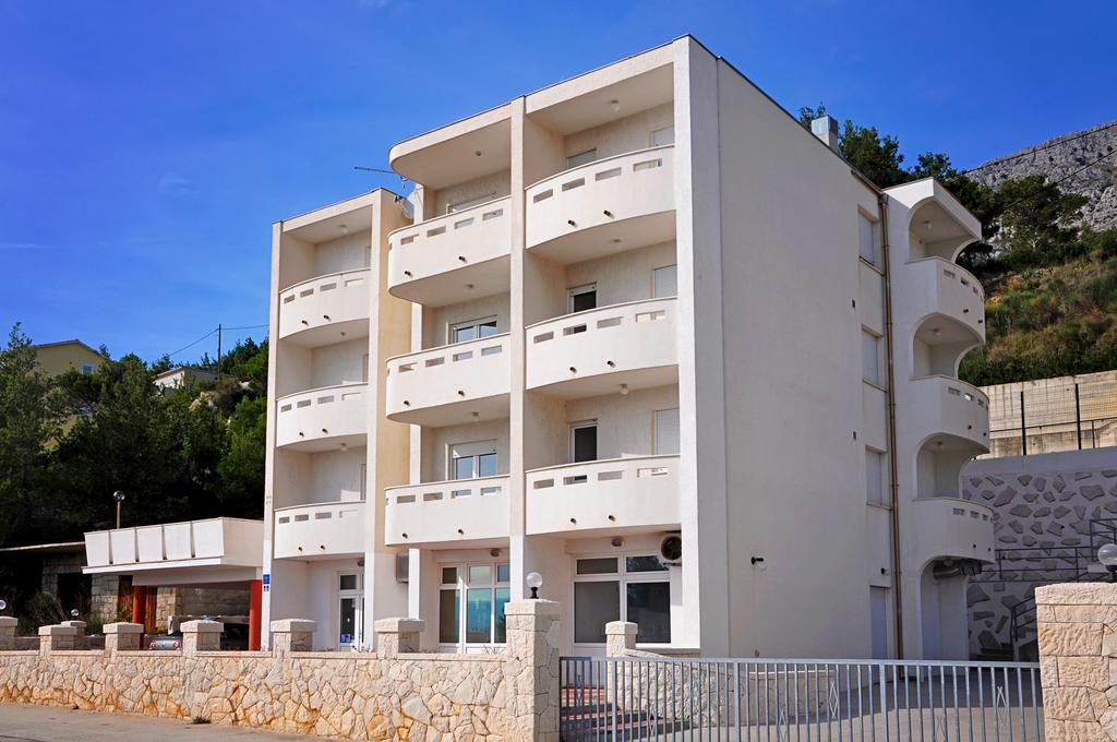 Sunrise Apartments And Studio Apartments Локва Рогозница Екстериор снимка