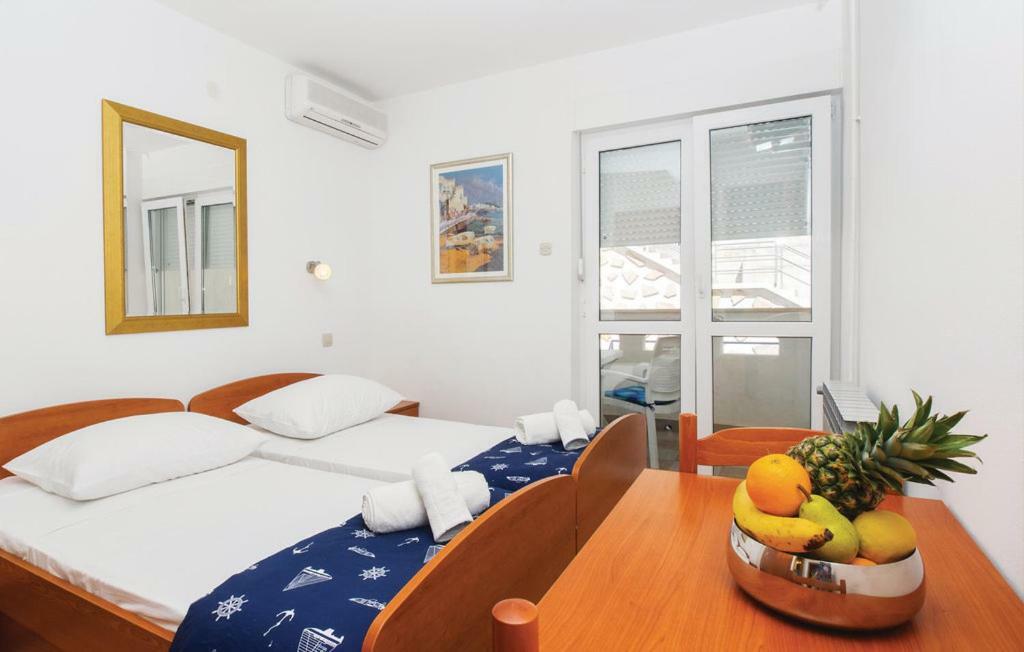 Sunrise Apartments And Studio Apartments Локва Рогозница Екстериор снимка